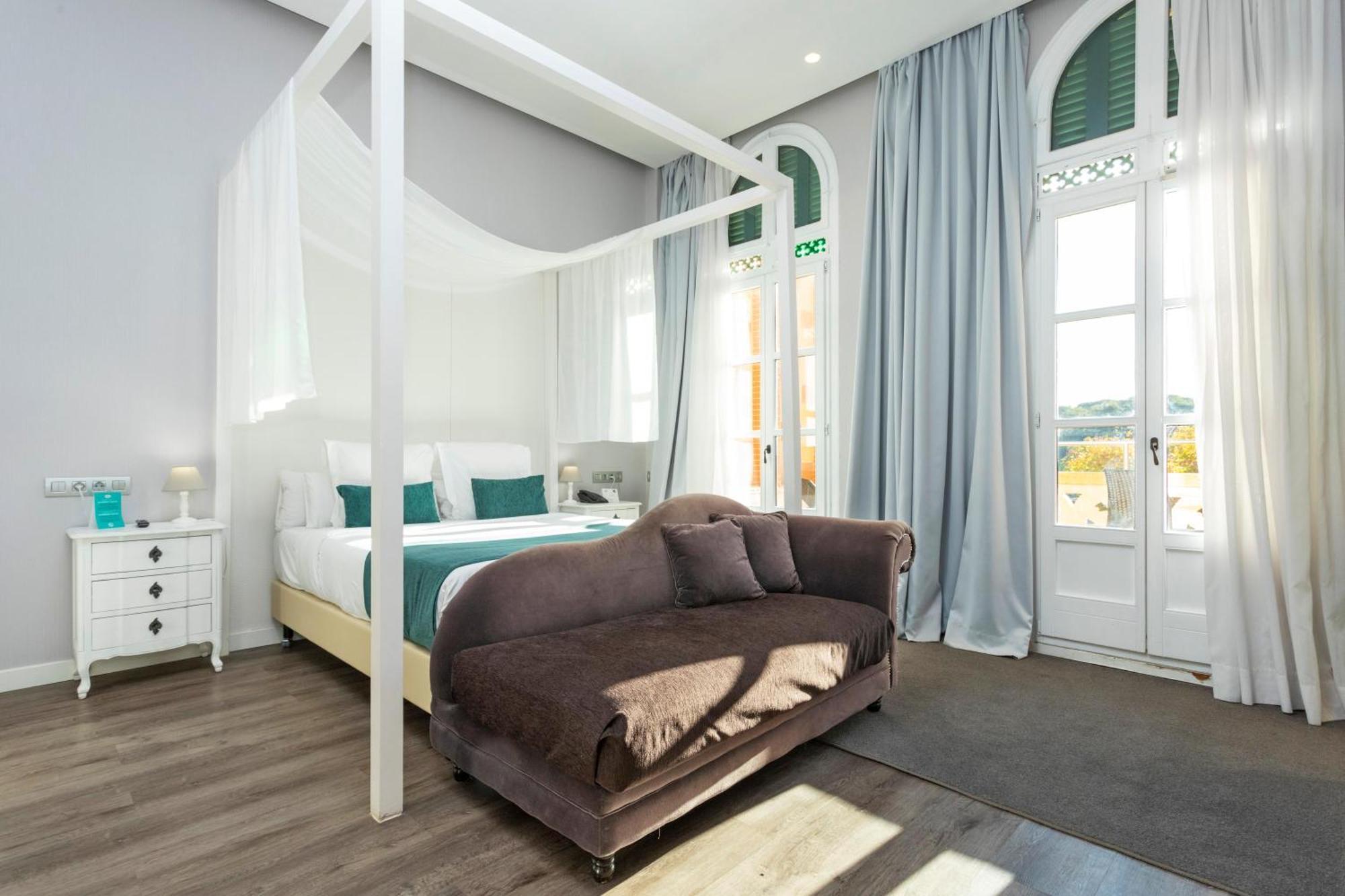 Junior Suite,1607657169:JPEG